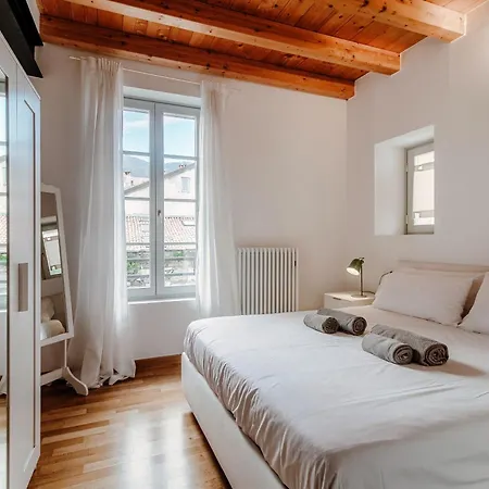 Apartment Calicantus Kairos Como